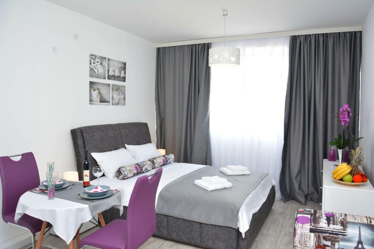 Small Oasis Apartment تيفات المظهر الخارجي الصورة