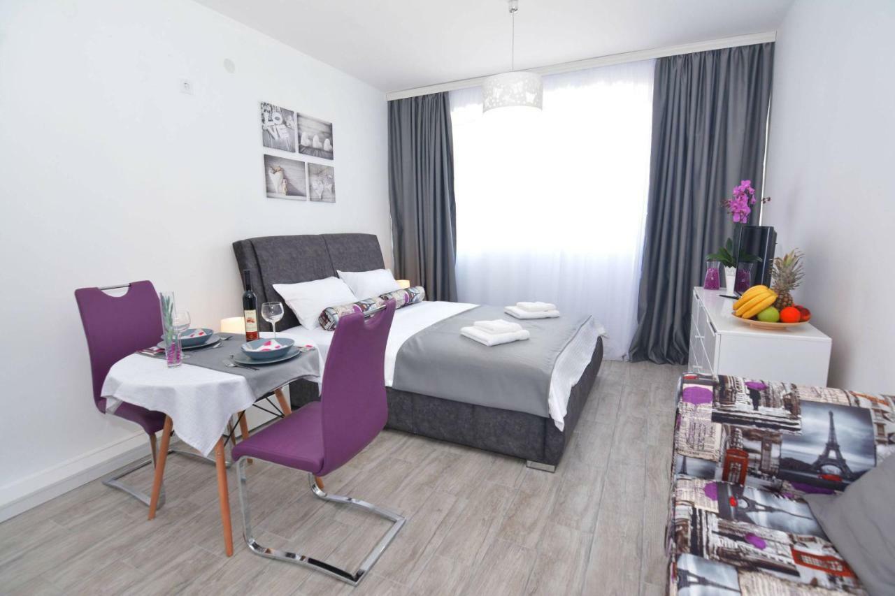 Small Oasis Apartment تيفات المظهر الخارجي الصورة